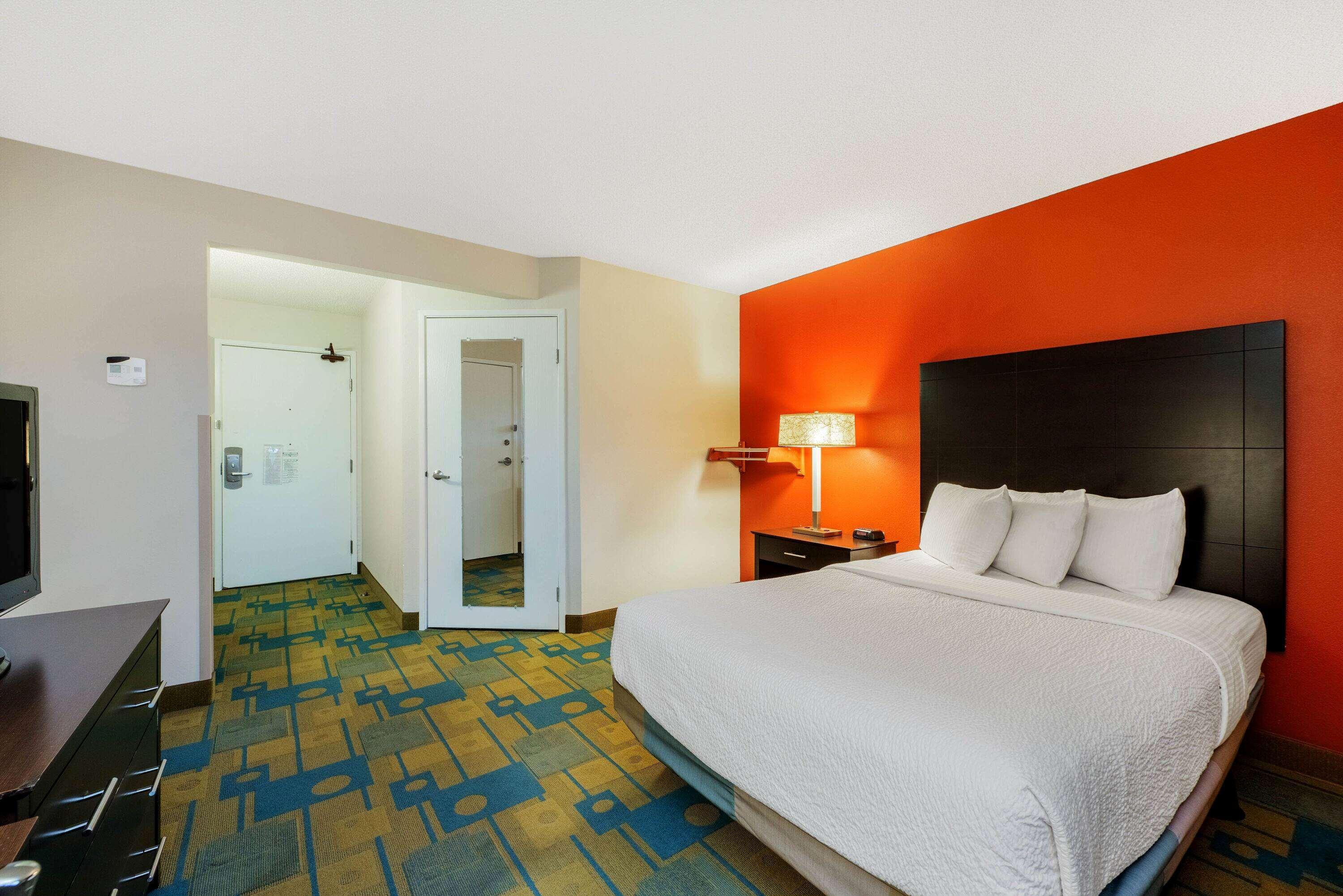 La Quinta By Wyndham Mansfield Oh Ξενοδοχείο Εξωτερικό φωτογραφία