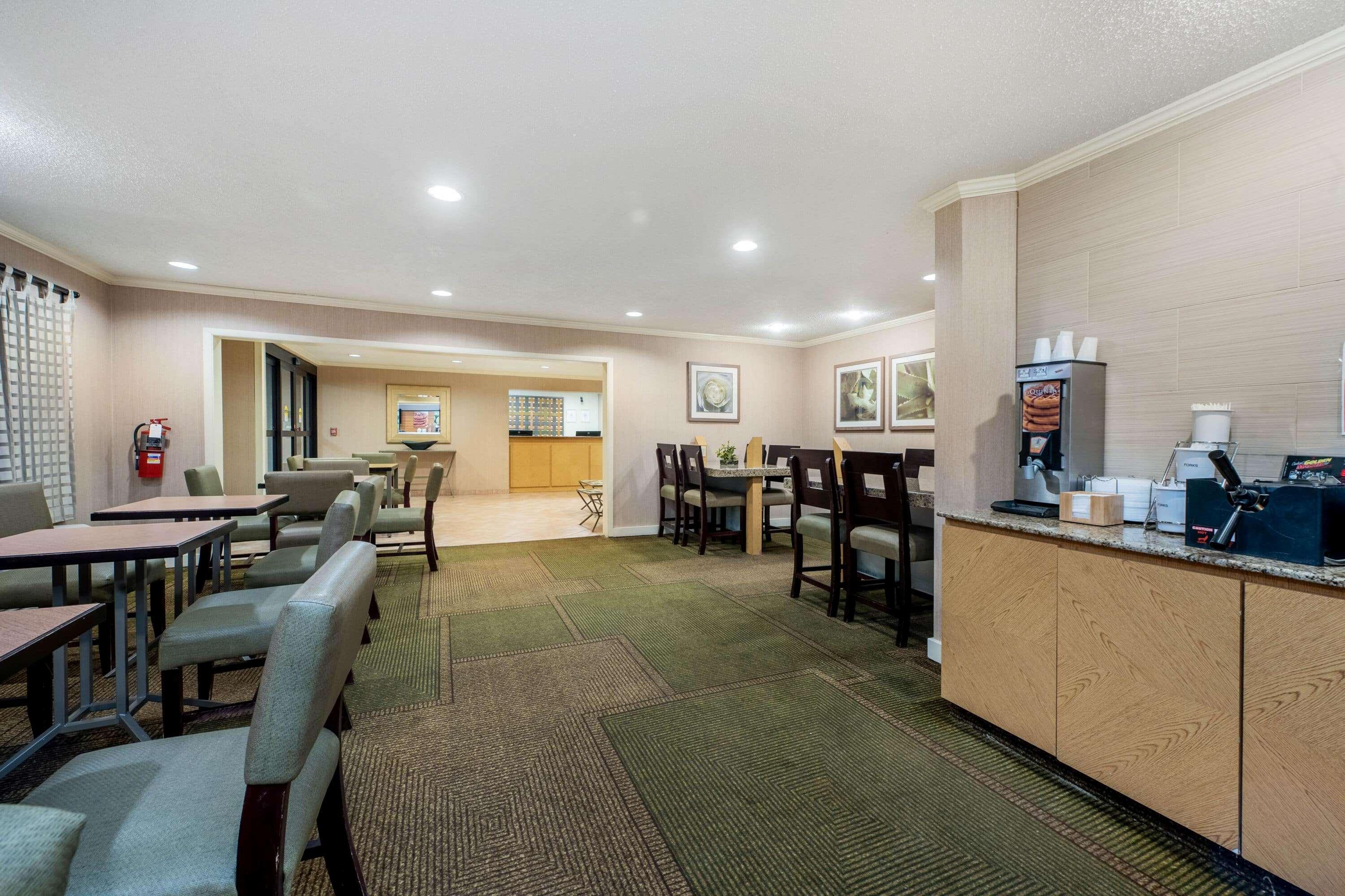 La Quinta By Wyndham Mansfield Oh Ξενοδοχείο Εξωτερικό φωτογραφία