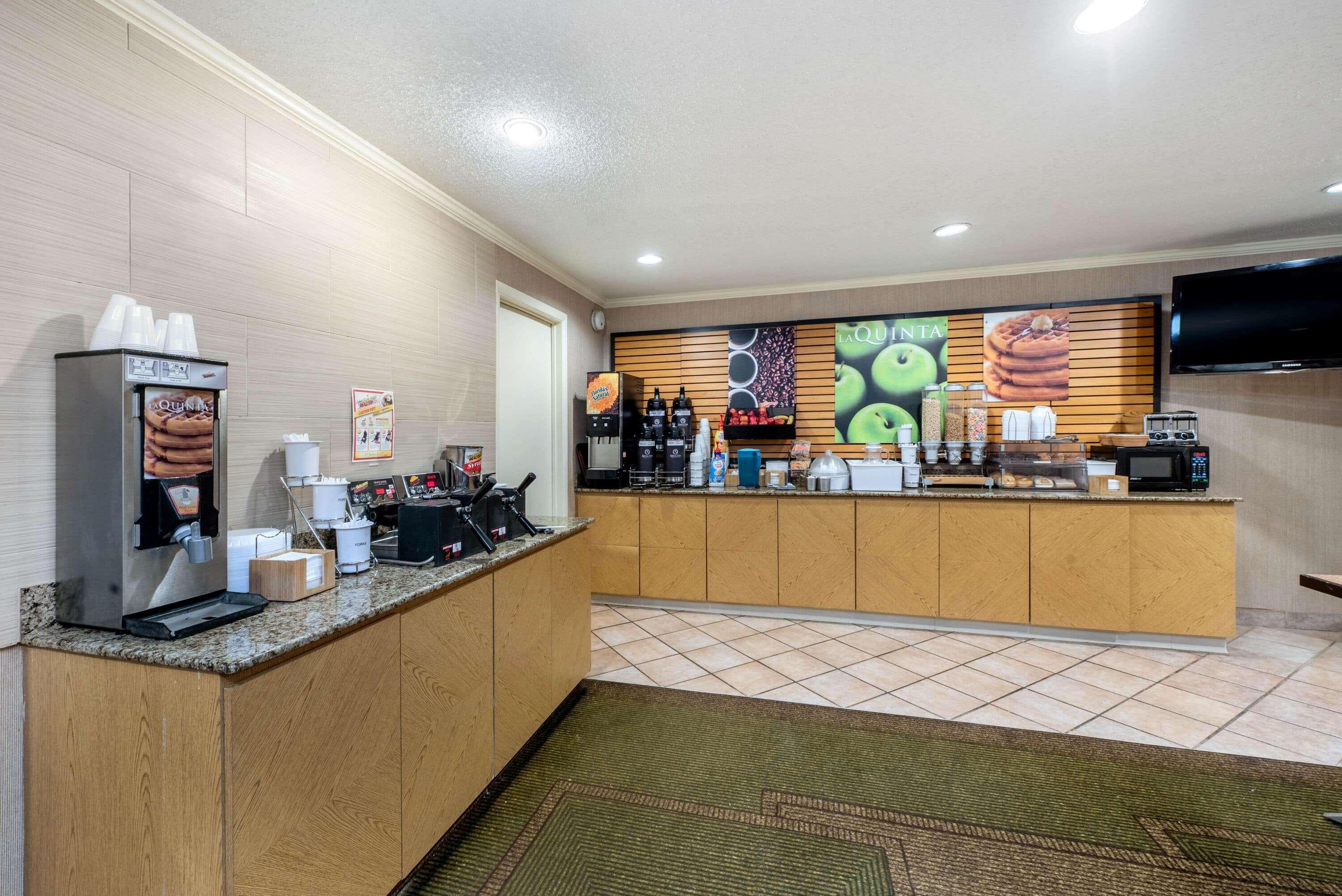 La Quinta By Wyndham Mansfield Oh Ξενοδοχείο Εξωτερικό φωτογραφία