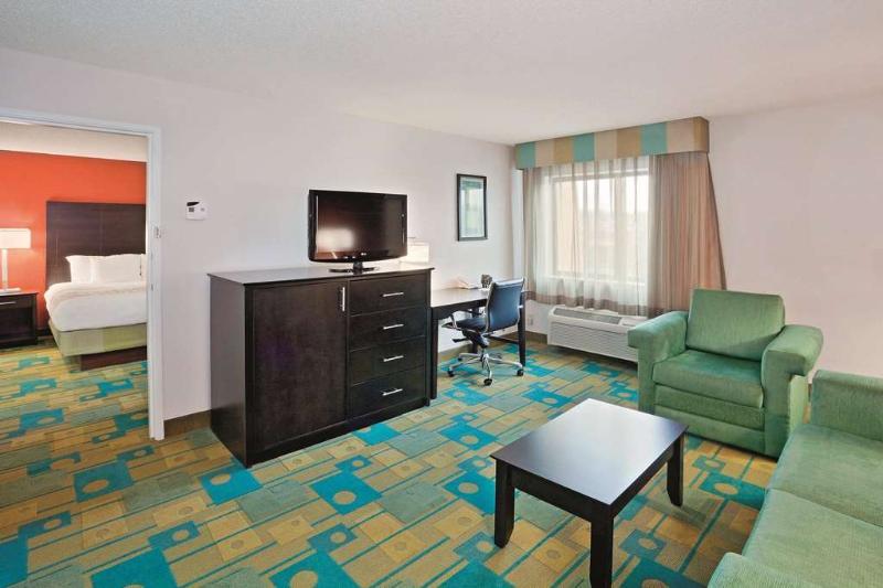 La Quinta By Wyndham Mansfield Oh Ξενοδοχείο Εξωτερικό φωτογραφία